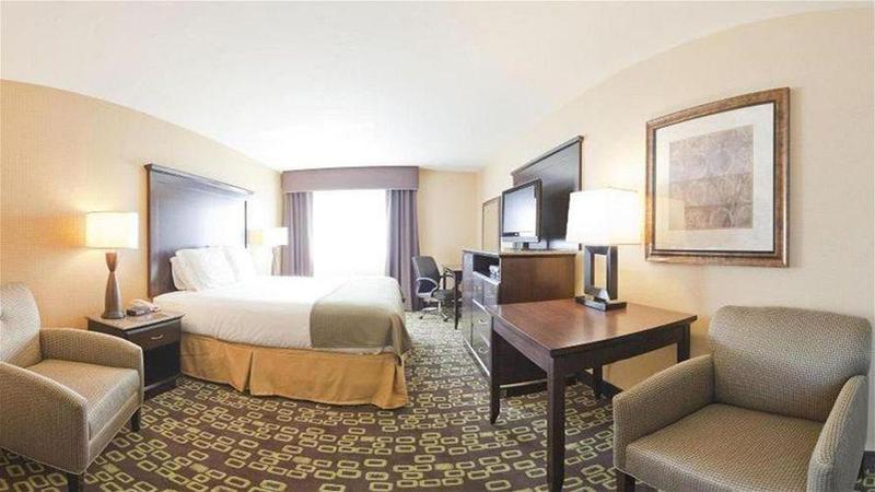 Holiday Inn Express Hotel & Suites Woodland Hills By Ihg Los Angeles Exterior foto
